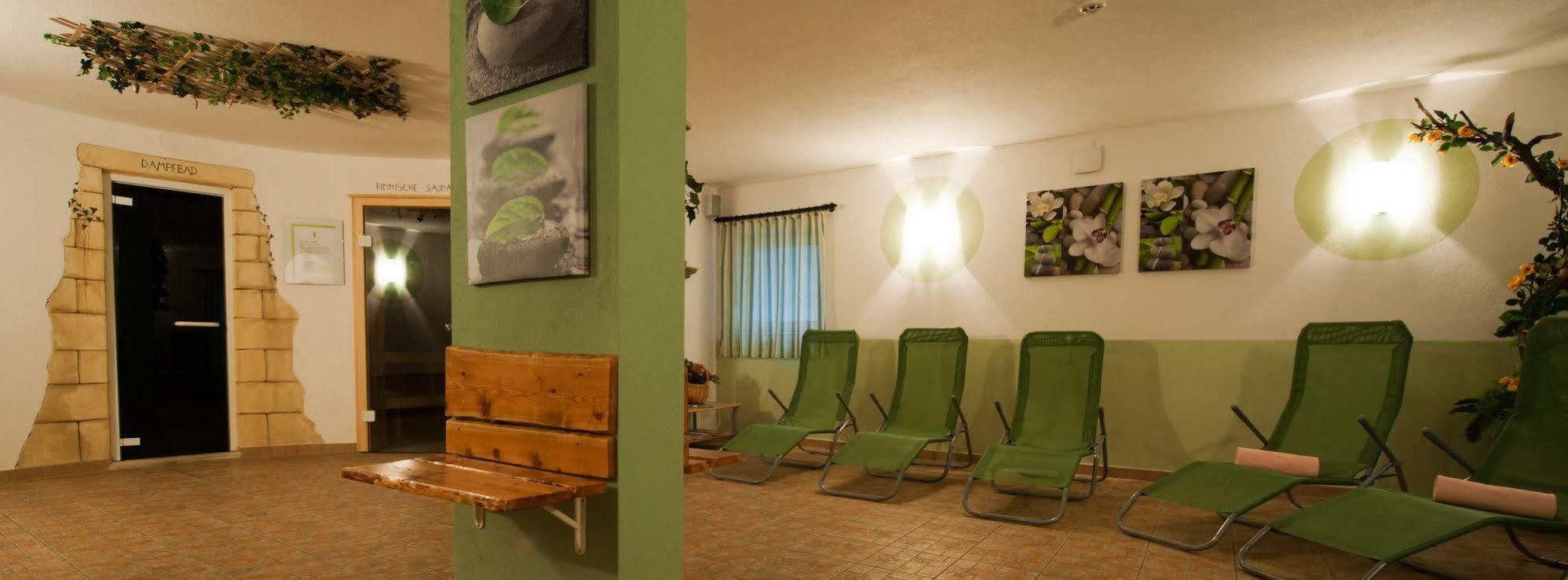 Hotel Sonja Cadipietra Εξωτερικό φωτογραφία